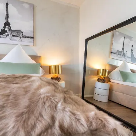 Apartment Rusuite Iv I King Size Bed I Messe I Balkon I View